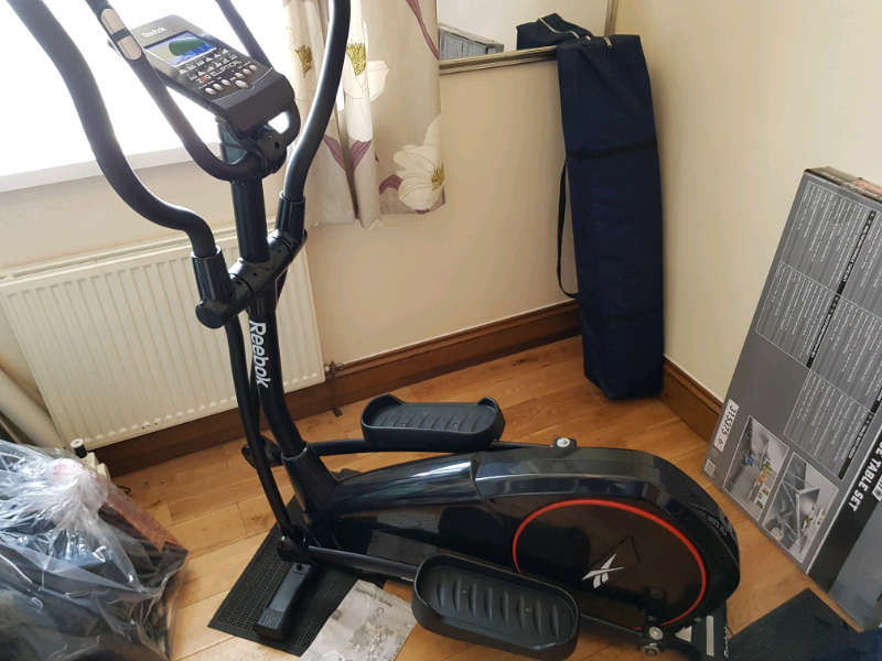 reebok elliptical cross trainer zr9